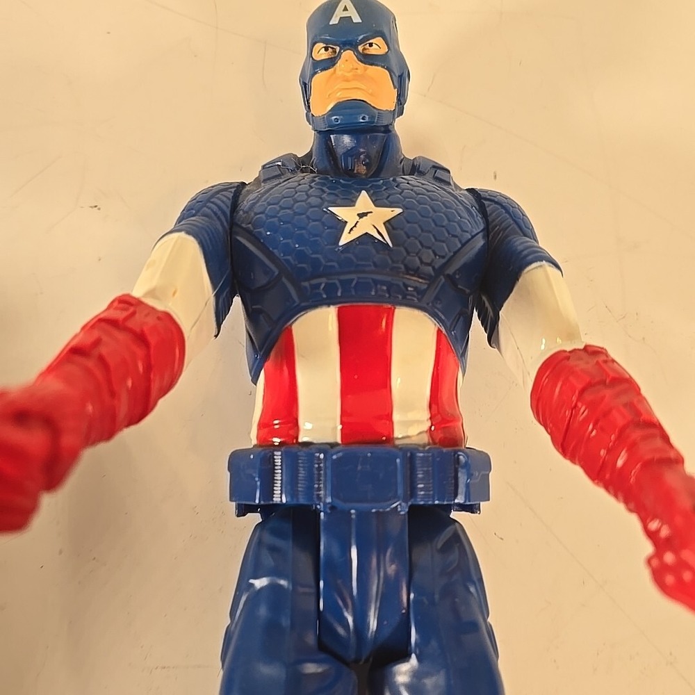 Captain America Action Figure Marvel Avengers C-3252-A Hasbro 2014 - Picture 2 of 7